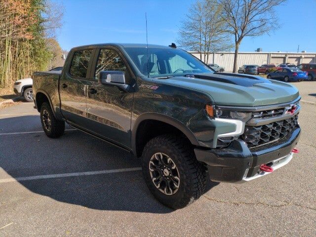2025 CHEVROLET Silverado