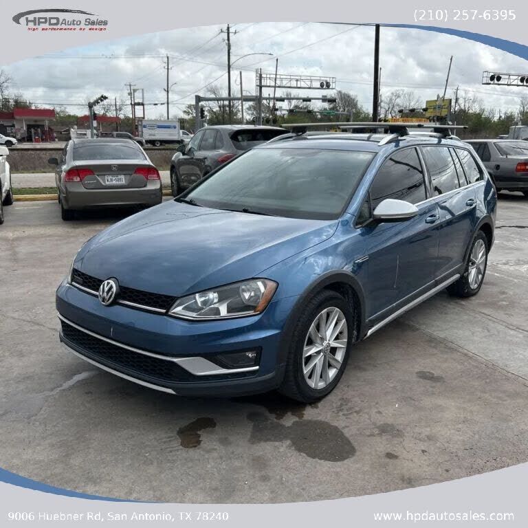2017 VOLKSWAGEN Golf Alltrack