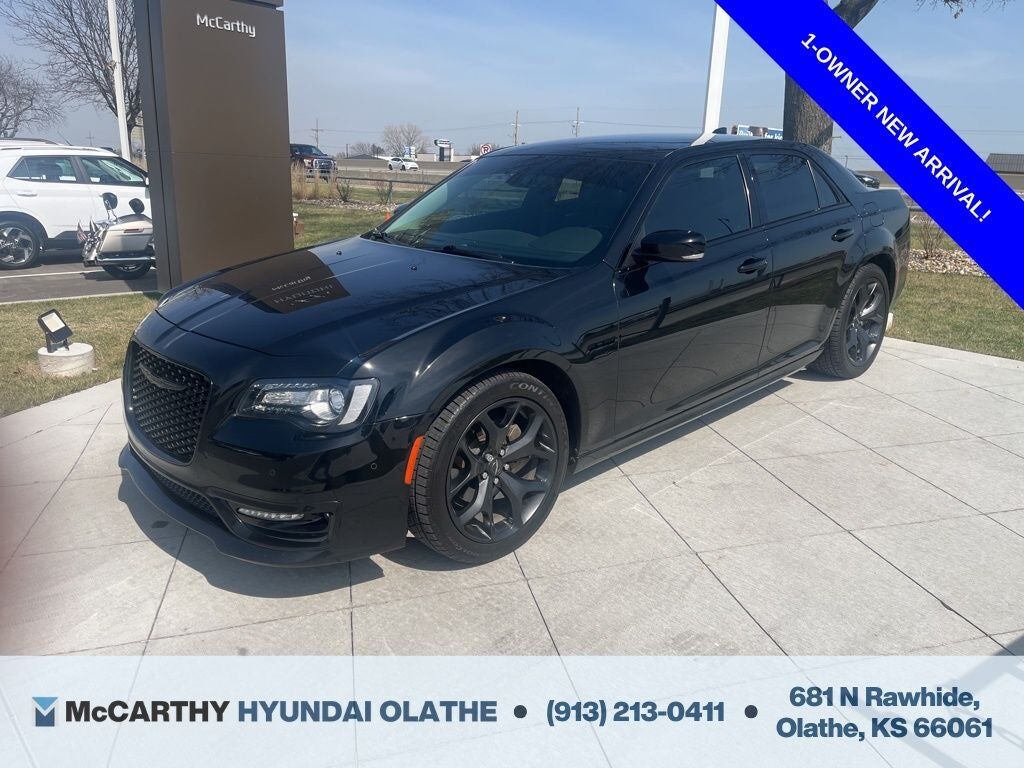 2022 CHRYSLER 300