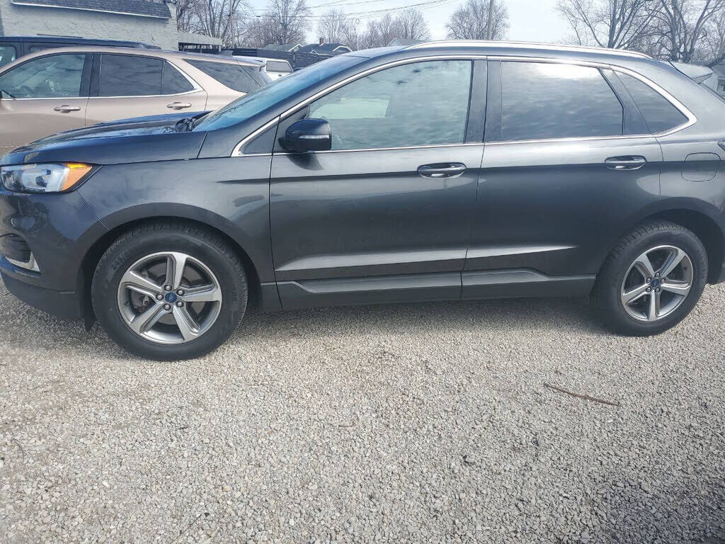 2019 FORD Edge