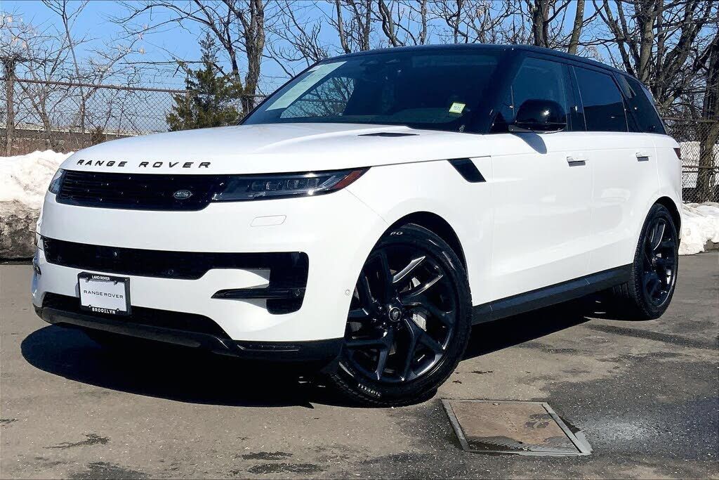 2024 LAND ROVER Range Rover Sport