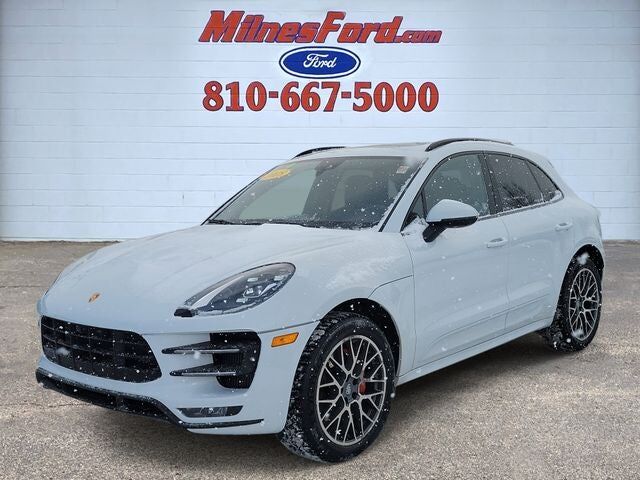 2018 PORSCHE Macan