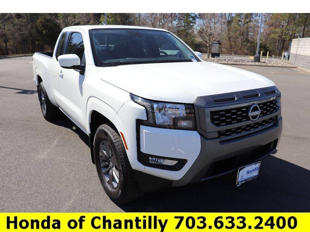 2025 NISSAN Frontier