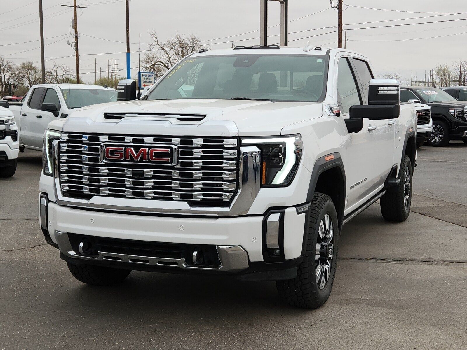2025 GMC Sierra HD