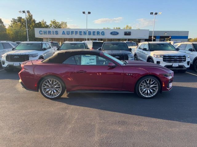 2025 FORD Mustang