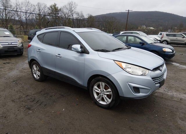 2012 HYUNDAI Tucson