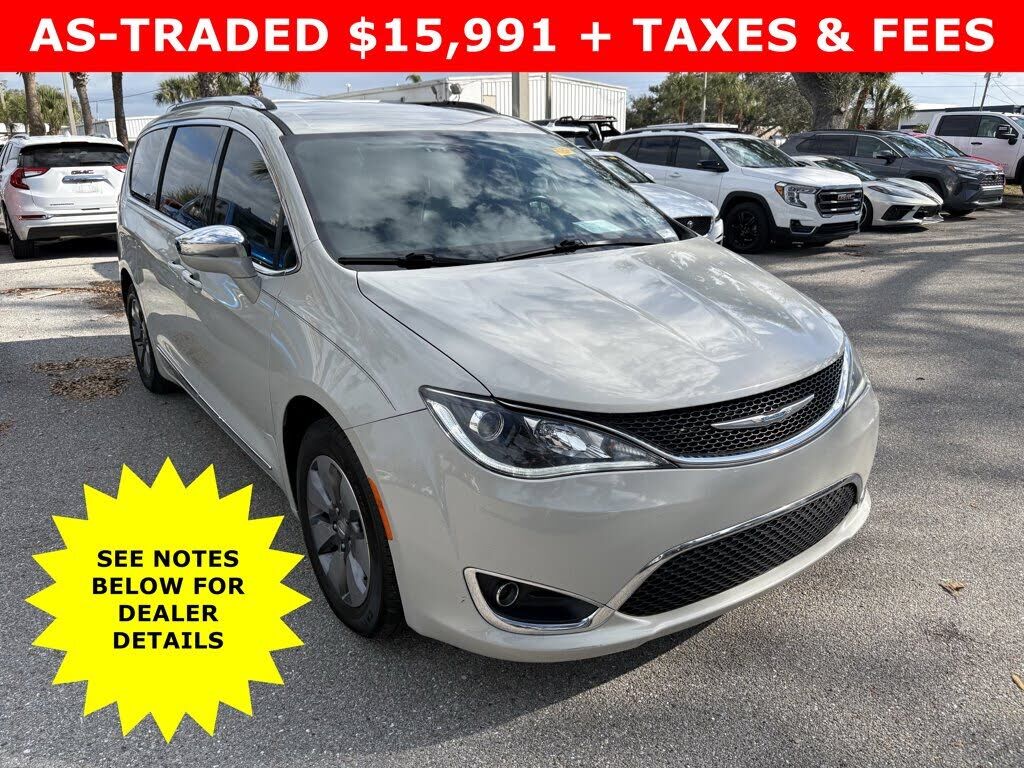 2020 CHRYSLER Pacifica