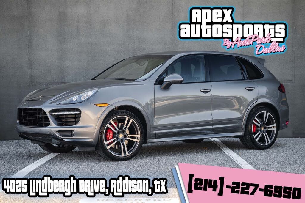 2014 PORSCHE Cayenne