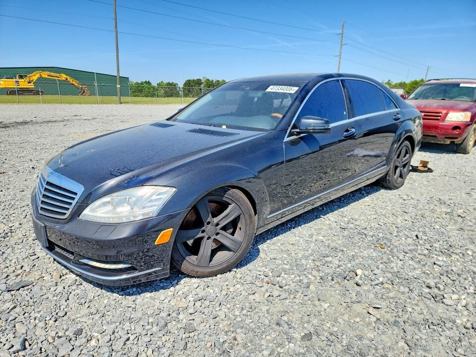 2011 MERCEDES-BENZ S-Class