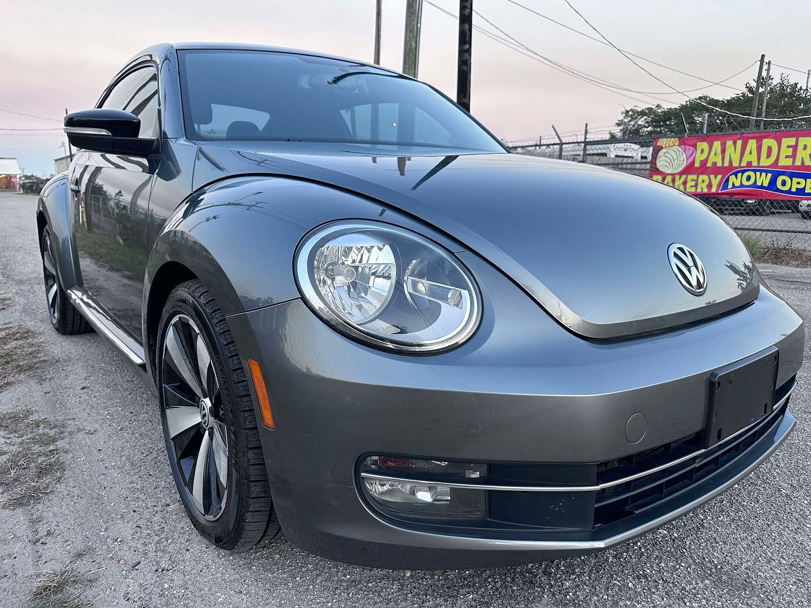 2012 VOLKSWAGEN Beetle
