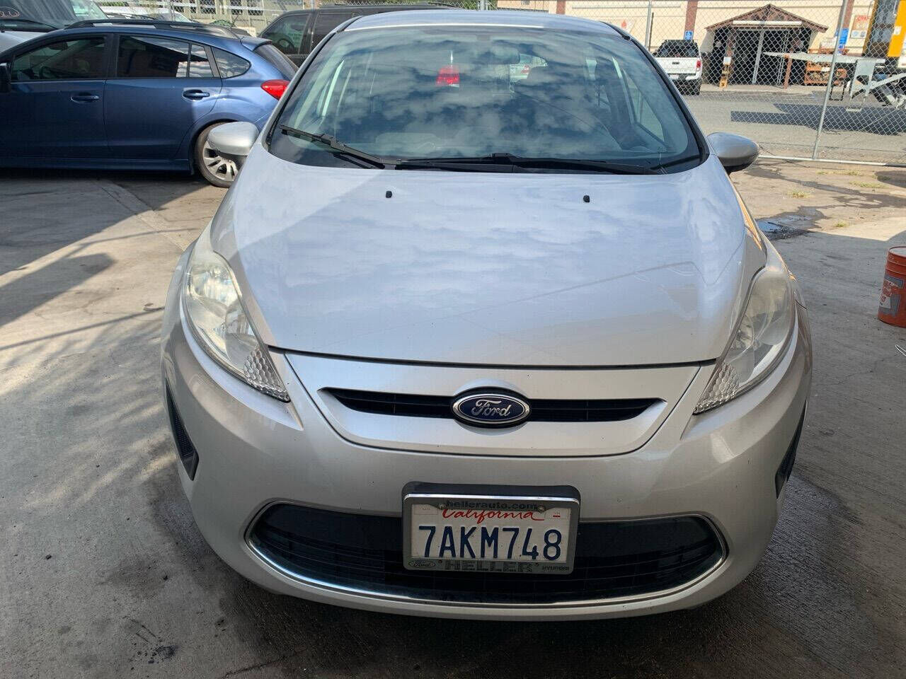 2013 FORD Fiesta