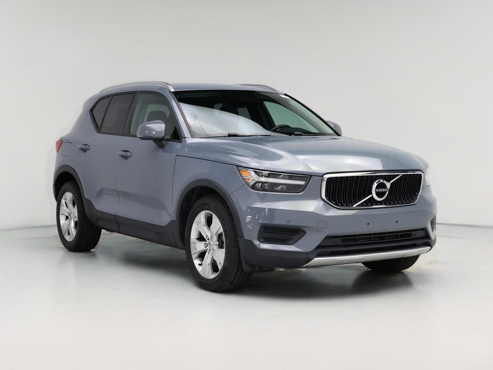 2020 VOLVO XC40