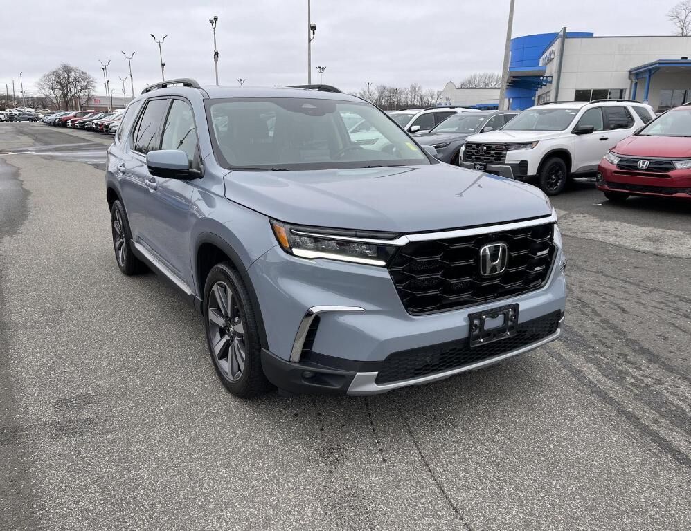 2023 HONDA Pilot