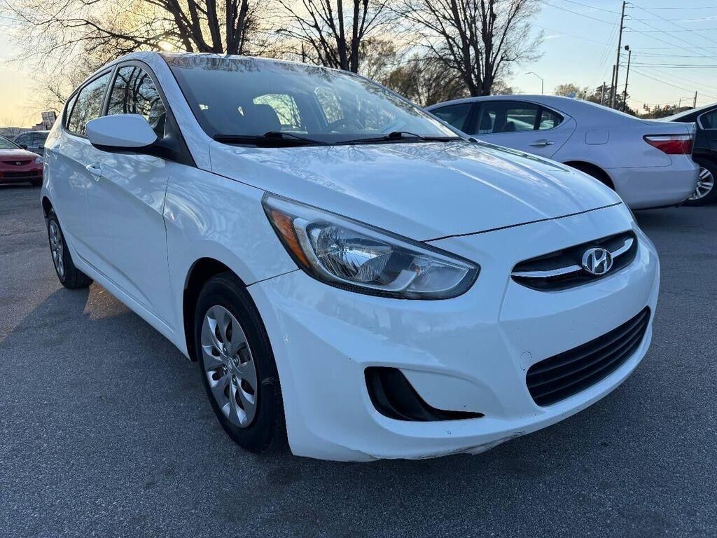 2017 HYUNDAI Accent