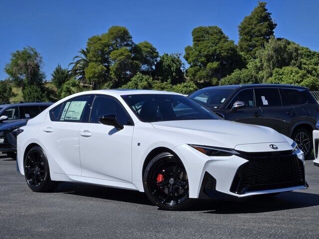 2026 LEXUS IS