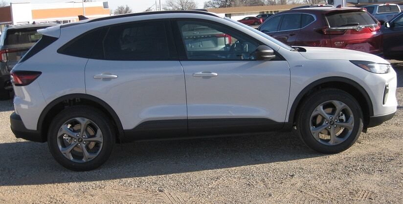 2026 FORD Escape