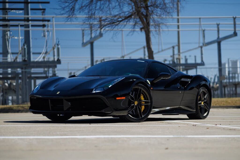 2017 FERRARI 488 GTB