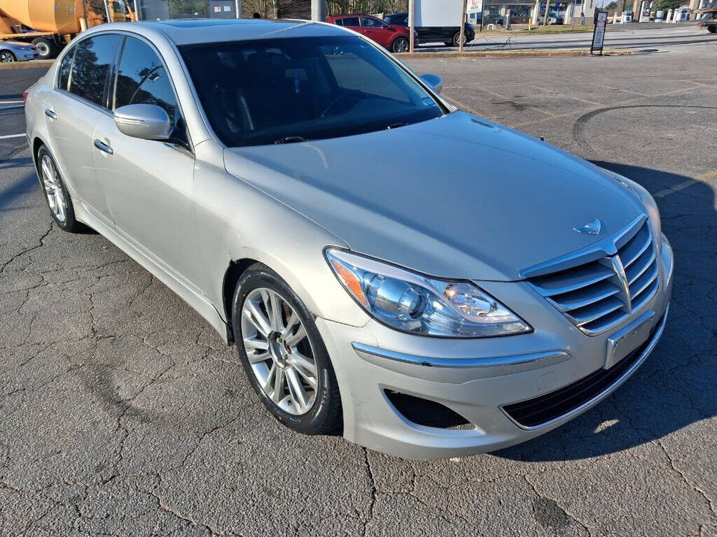 2012 HYUNDAI Genesis