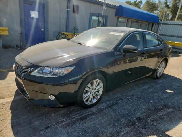 2014 LEXUS ES