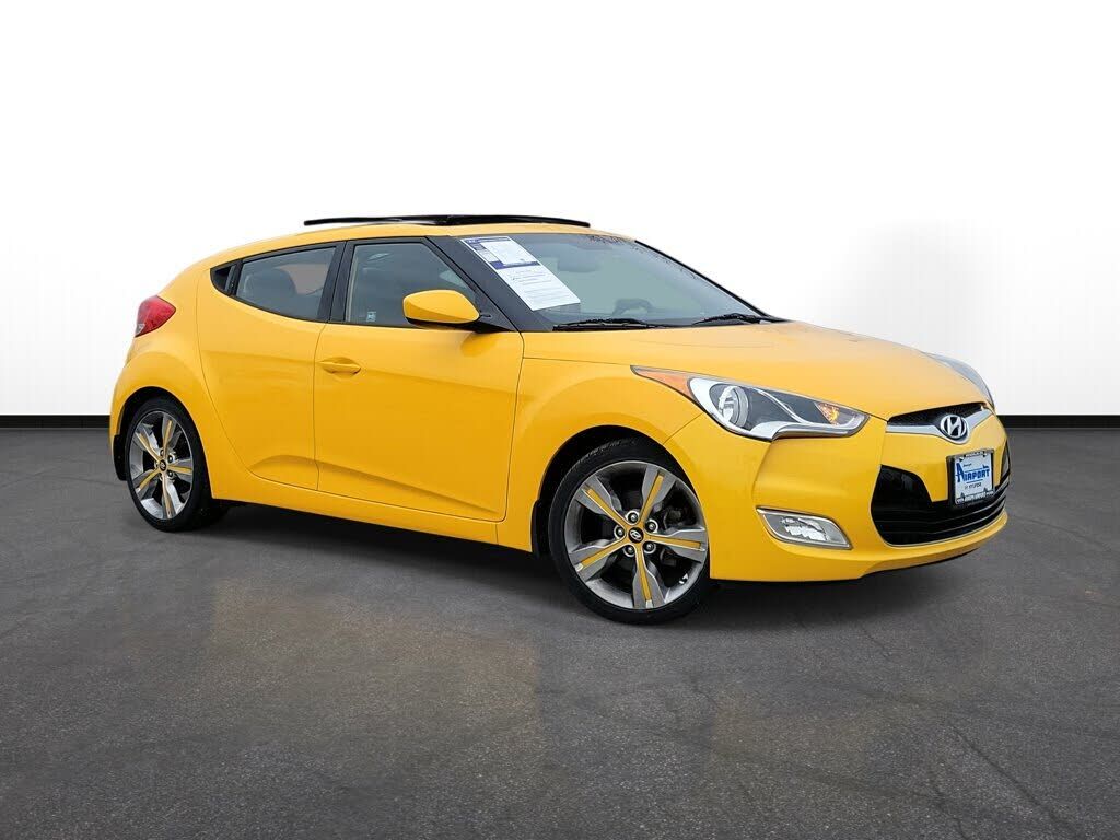 2016 HYUNDAI Veloster