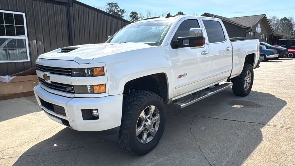 2017 CHEVROLET Silverado