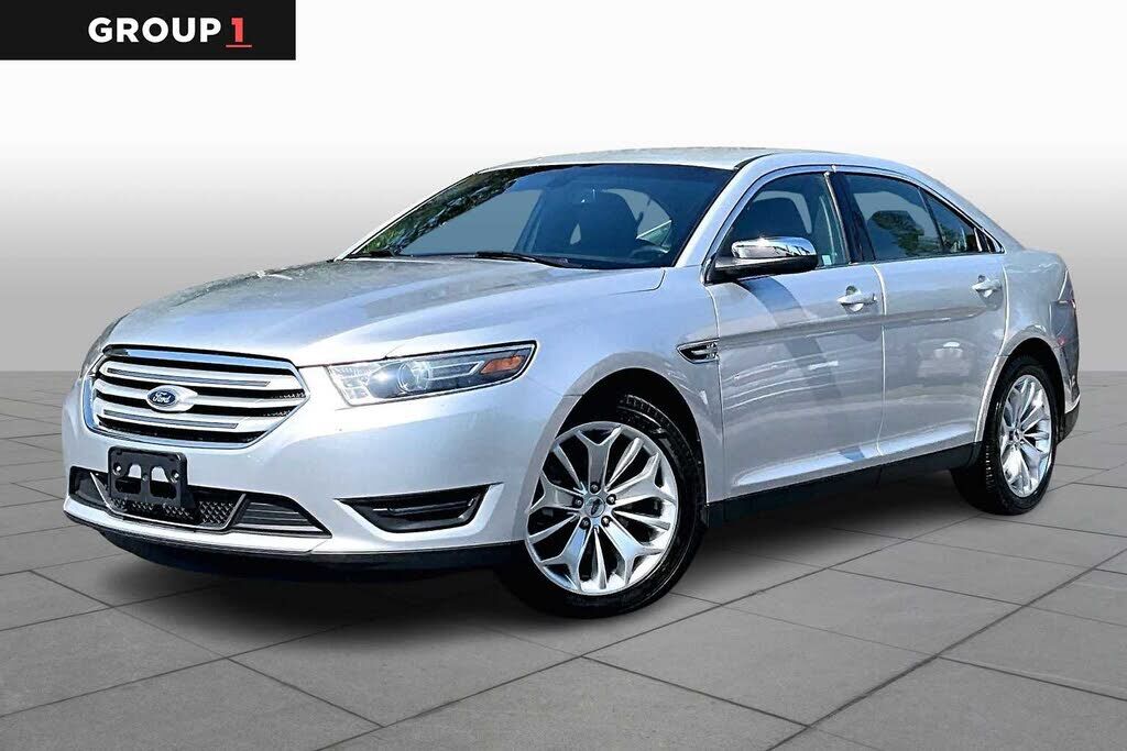 2015 FORD Taurus