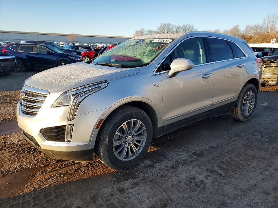 2017 CADILLAC XT5