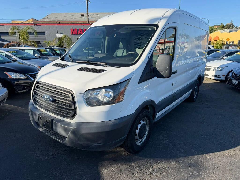 2018 FORD Transit