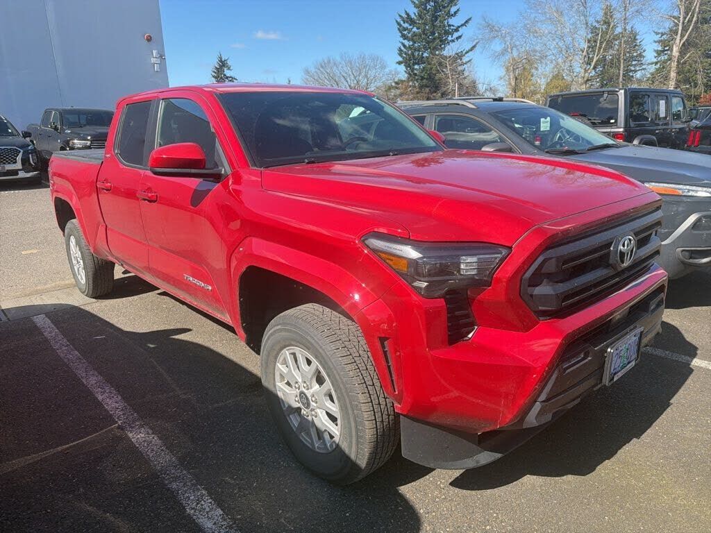 2025 TOYOTA Tacoma