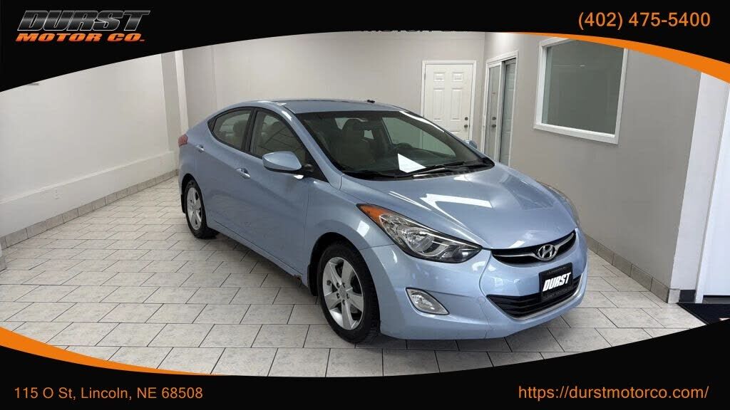 2012 HYUNDAI Elantra