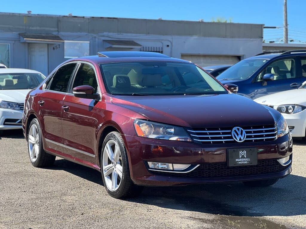 2014 VOLKSWAGEN Passat