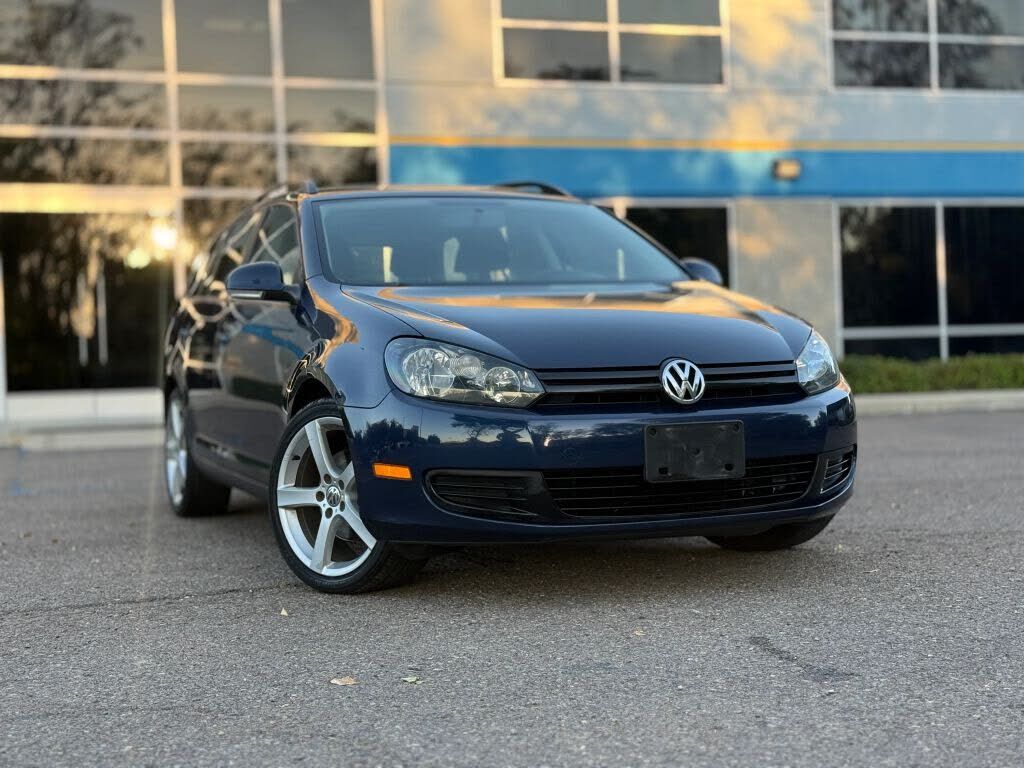 2012 VOLKSWAGEN Jetta SportWagen