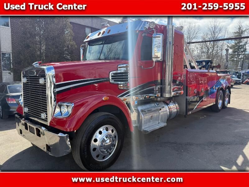 2020 FREIGHTLINER SD122