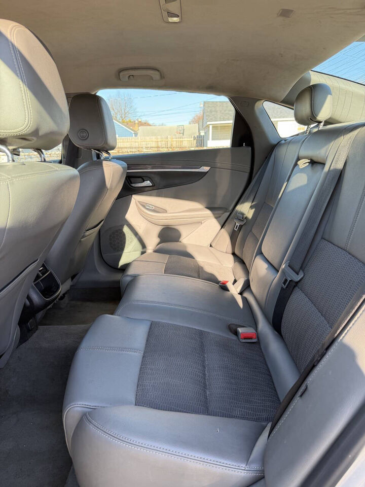 2017 CHEVROLET Impala