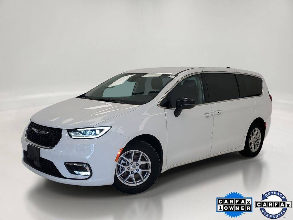 2024 CHRYSLER Pacifica