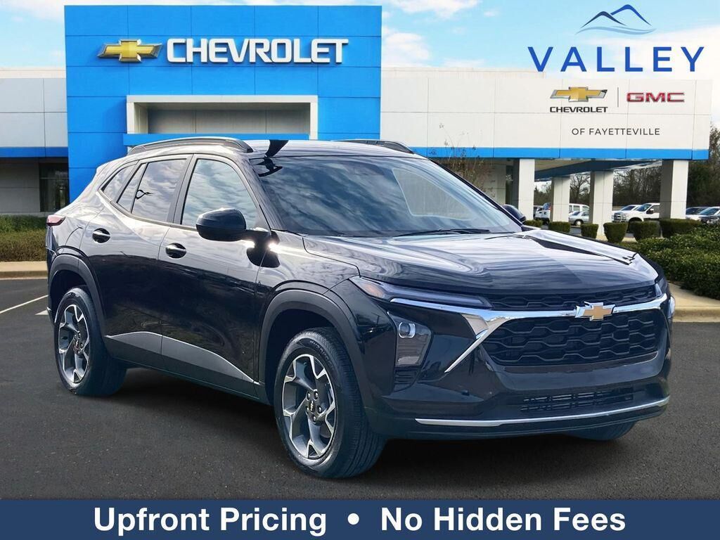 2026 CHEVROLET Trax