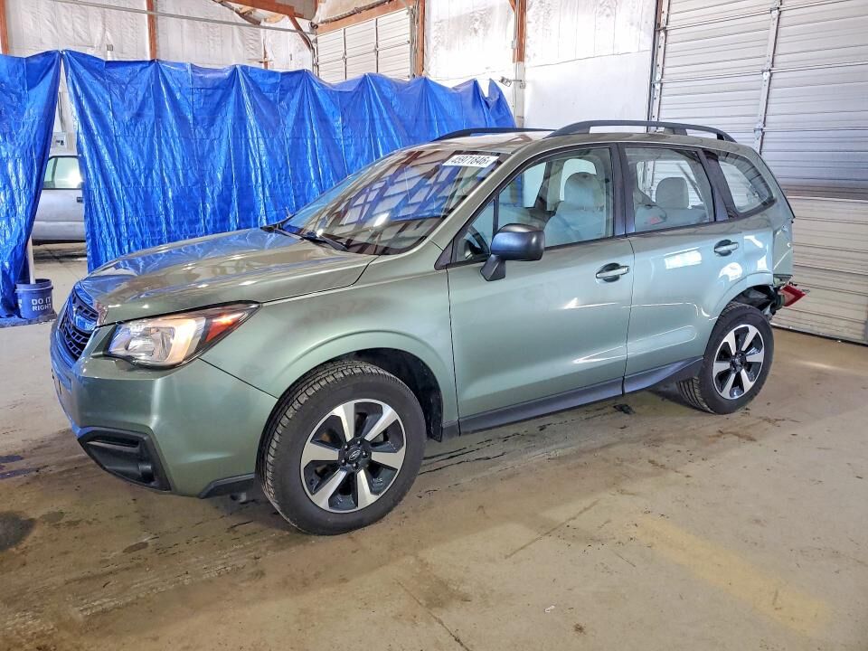 2018 SUBARU Forester
