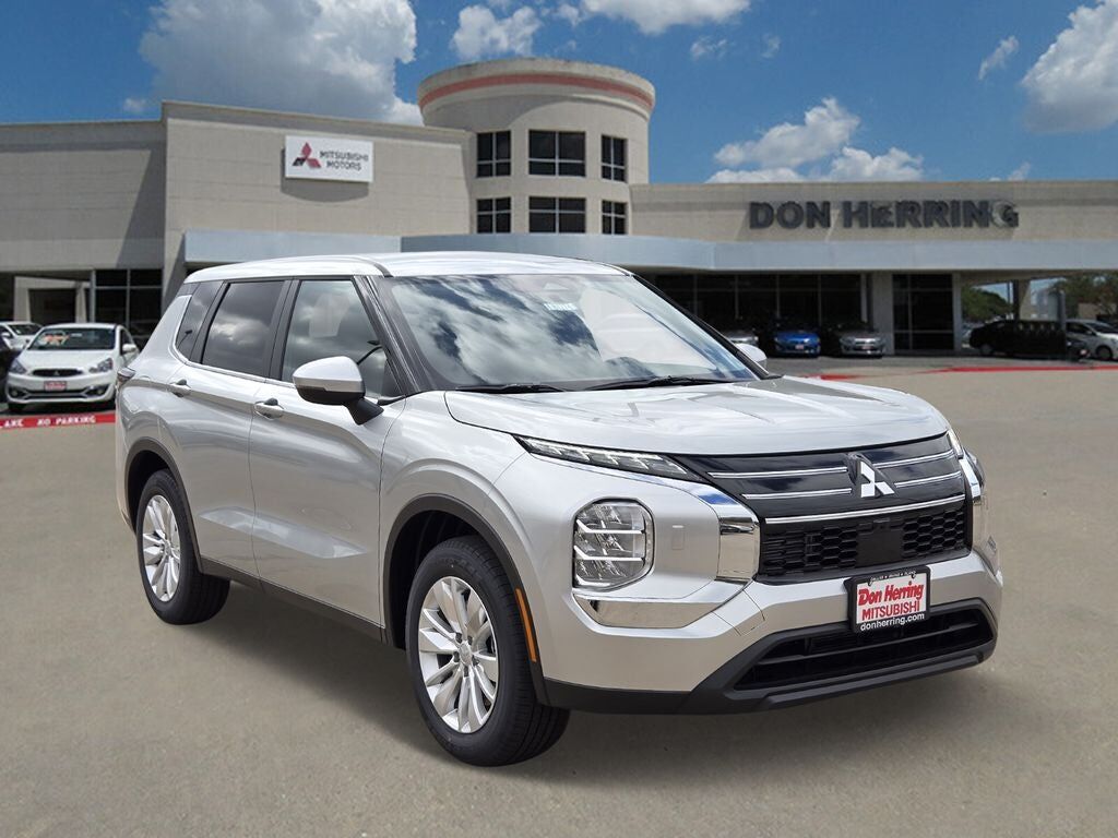 2026 MITSUBISHI Outlander