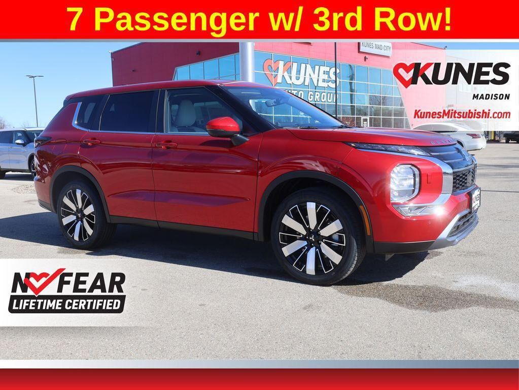 2026 MITSUBISHI Outlander