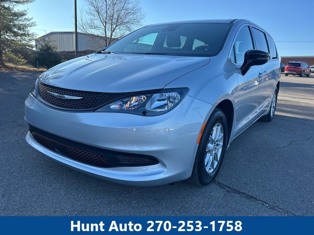 2026 CHRYSLER Voyager