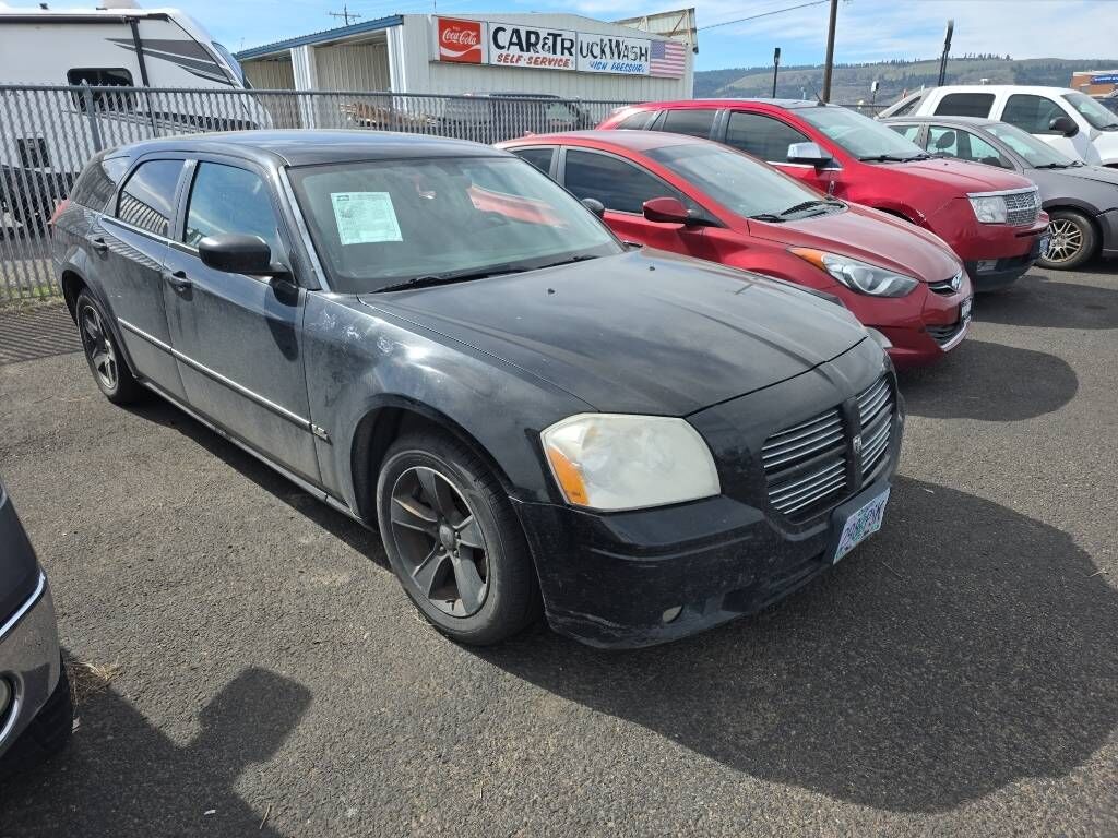 2006 DODGE Magnum