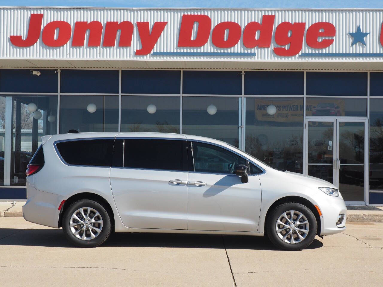 2026 CHRYSLER Pacifica