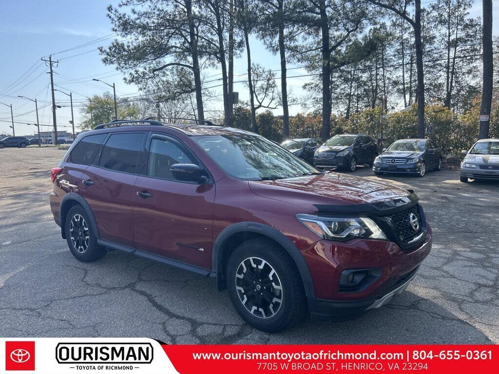 2020 NISSAN Pathfinder