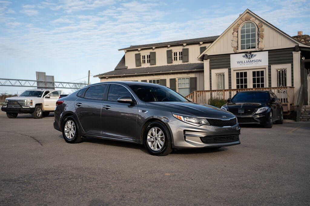 2016 KIA Optima