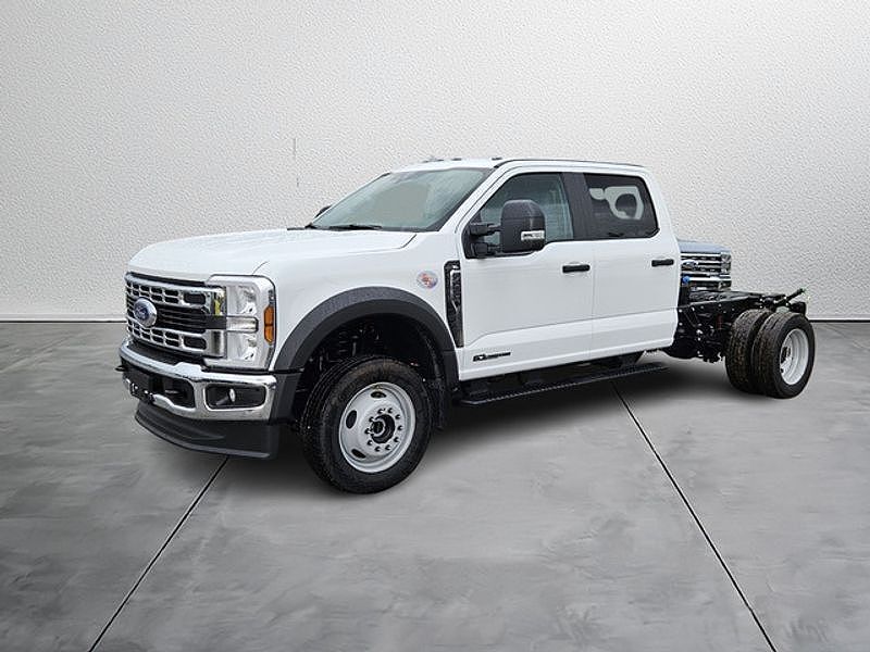 2025 FORD F-450