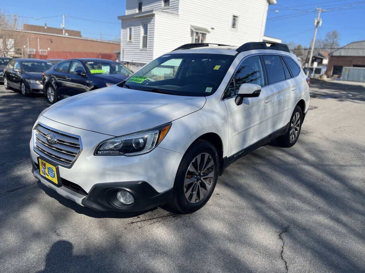 2017 SUBARU Outback