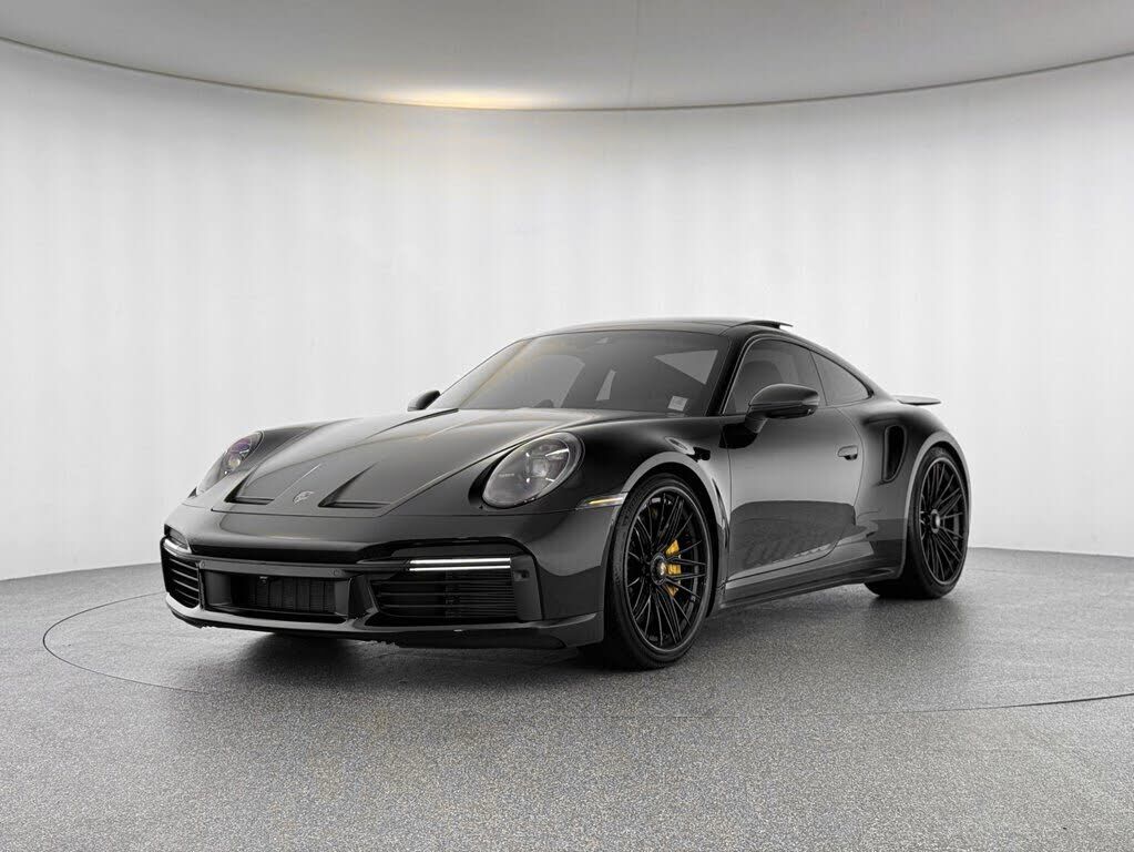 2022 PORSCHE 911