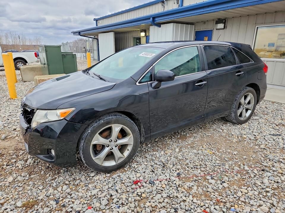2011 TOYOTA Venza