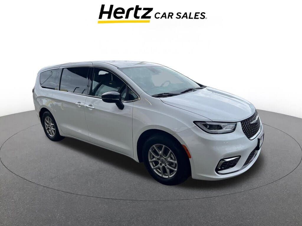 2025 CHRYSLER Pacifica