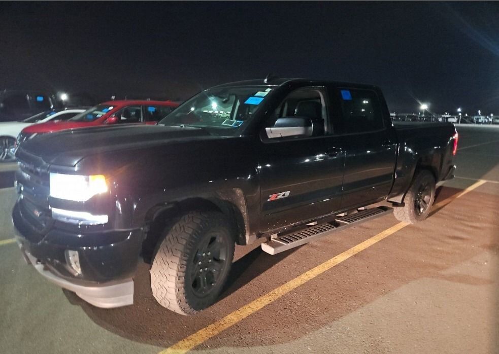 2018 CHEVROLET Silverado